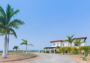 Pristine Bay 4033 home