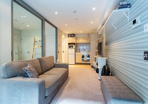 Pristine inner-city nest with carpark