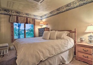 Pristine Resort Townhome 2Mi to Seven Springs Mtn