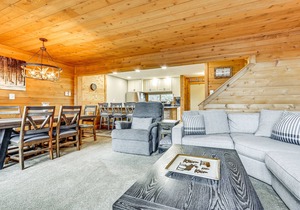 Pristine Resort Townhome 2 Mi to Seven Springs Mtn