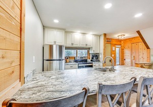 Pristine Resort Townhome 2 Mi to Seven Springs Mtn