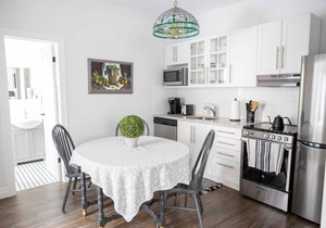 Private 1bed 1bath Apt Near Downtown 1st floor - U2