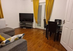 Private 2 Bed Flat close to EXCEL & CITY AIRPORT