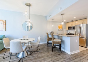 Private Balcony ~ Community Pool ~ Fitness Center