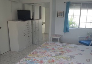 Private Beachfront Villa "FOXIE" "The Villas on Great Bay"direct access beach