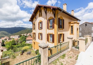 Private double room n ° 2 in Mountain gîte