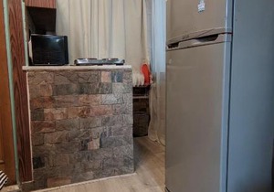 Private entrance studio with large private garden