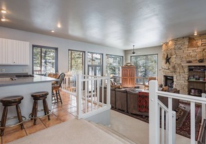 Private Home Lake Purgatory-Awesome Views-NEW RATES-Last Minute Specials