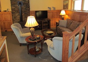 Private Lakefront home on Peninsula of Pristine Big Bass Lake