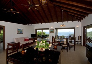 Private Luxury Vacation Villa In Lush Tropical Setting With Stunning Ocean Views