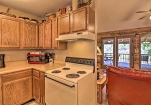 Private Riverfront Cabin with Ozark Mountain View!