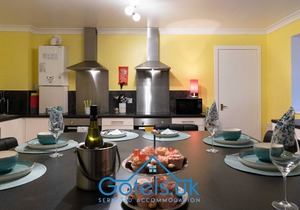 ⭐ Private Room Garland⭐ 2 Guests, Roof Terrace, Free Wifi ❤️