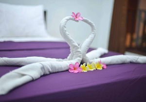 Private Room in Balinese House, Poppies Lane, Legian Kuta Near Beach (SNTH)