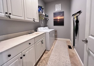 Private Seaside Community Perfect For Large Groups