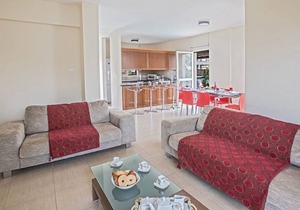 Protaras Holiday Villa MV34 - Modern 3BDR Villa with Pool, 5 min. Walk to the Beach