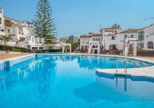 Pueblo Evita Resort 2 bedrooms in Benalmadena close to everything