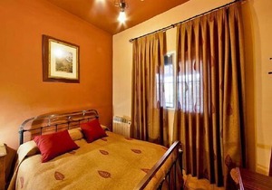 Puente Piedra Rural Cottage for 8 people