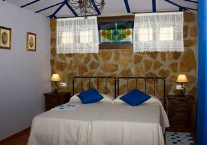 Puente Piedra Rural Cottage for 8 people