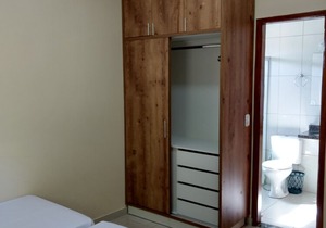 PUNTA CALDAS > CASA 6 > R$686/CASA/NOITE > ACOMODA 10