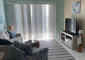 Punta Gorda 2 Bedroom Retreat w/balcony (Bi-weekly-monthly)