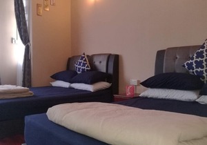 Puteri 6 Homestay Puchong