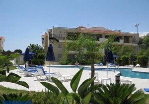 Pyla Gardens Apartment E 202