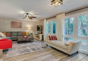 Quaint Scottsdale Spectacular Pool & Hot Tub Home!