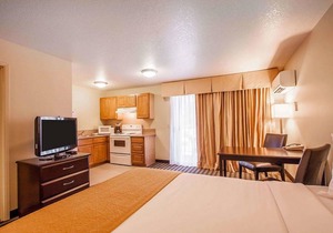 Quality Inn And Suites Vancouver