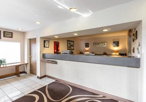 Quality Inn and Suites Summit County