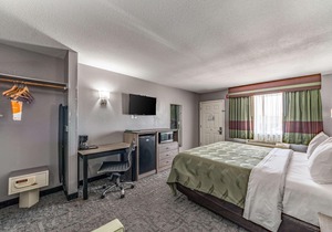 Quality Inn I-10 East Near AT&T Center