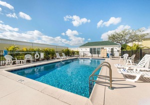Quality Inn Palm Bay - Melbourne I-95