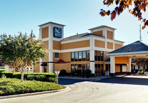 Quality Inn & Suites Matthews