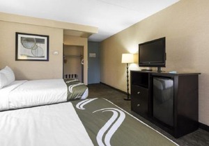 Quality Inn & Suites Charleston - Civic Center