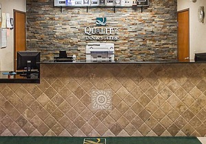 Quality Inn & Suites Fishkill South near I-84