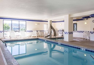 Quality Inn & Suites Vail Valley