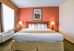 Quality Inn Winnemucca- Model T Casino