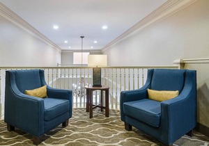 Quality Suites