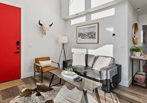 Quarry A28 - Beautiful Pet Friendly 2BD 2BA! Communal hot tub, pool and more!