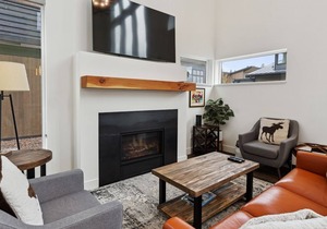Quarry B5 - Luxury Home! Amazing amenities and close to downtown Whitefish!