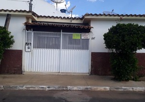 Quarto Casal TV Capitólio