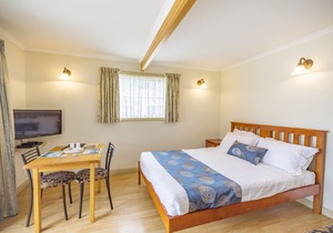 Queechy Motel