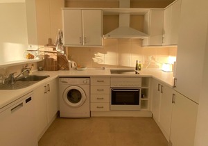Quiet, charming, newly ren. golf Apartment