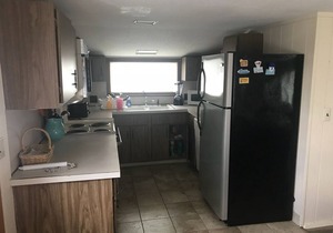 Quiet Convenient Beach Block Home