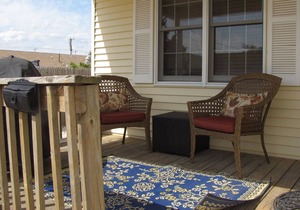 Quiet Convenient Beach Block Home
