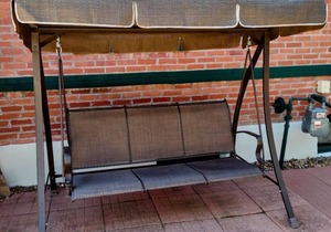 Quiet FULL-SIZE bed close to town 420 friendly