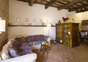 Quiet Holiday Home in Acqualagna with Swimming Pool