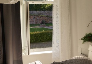 Quiet LOFT STYLE Apartment 5 * in old town with 42m terrace