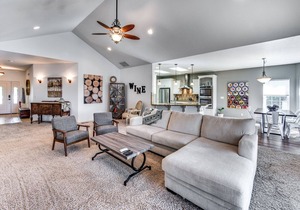 Quiet Murphys getaway steps away from 20+ wineries