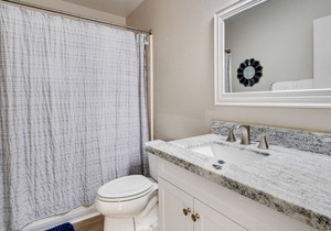 Quiet Phoenix House with Pool, Firepit, Close to ASU, Airport, Attractions