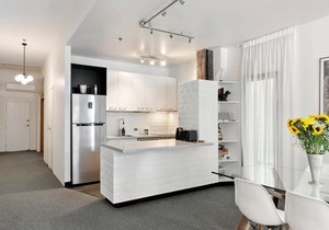 Quintessential Woolstore Warehouse~1Bed/1Bath/1Car